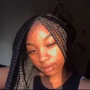 Meet your Posher, Dazhia